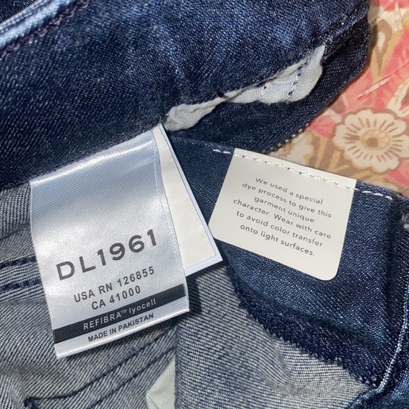 DL1961 - Florence Skinny in Bates Denim Jeans NWT - Picture 13 of 15